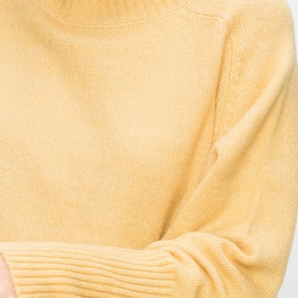 The Perfect Turtle Neck Sweater - Picture 6 of 7